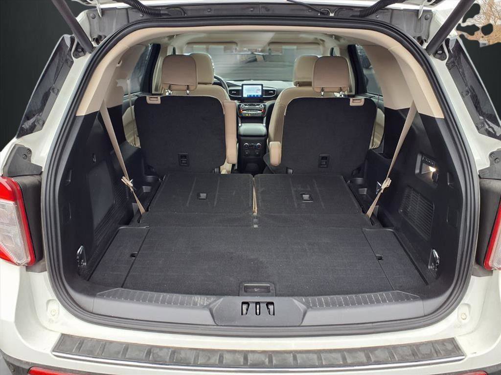 Used 2023 Ford Explorer Limited w/ Equipment Group 301A image 24