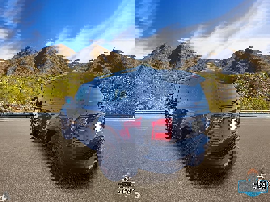 Used 2024 Toyota Land Cruiser image 3