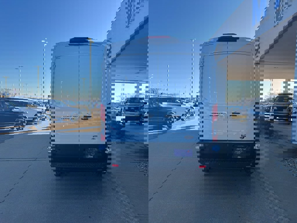 New 2026 Ford Transit 250 148 Medium Roof w/ Load Area Protection Package image 9