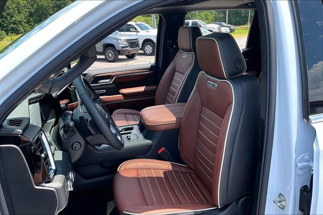 New 2026 GMC Sierra 1500 Denali Ultimate w/ LPO, Black Badging Package AWD/4WD image 9