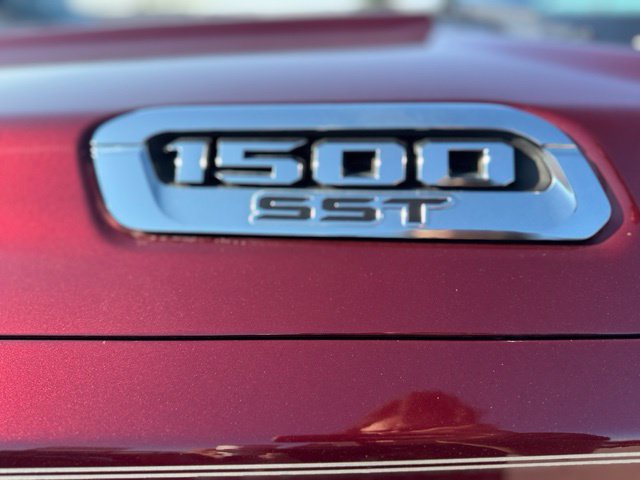 Used 2025 RAM 1500 Big Horn AWD/4WD image 7