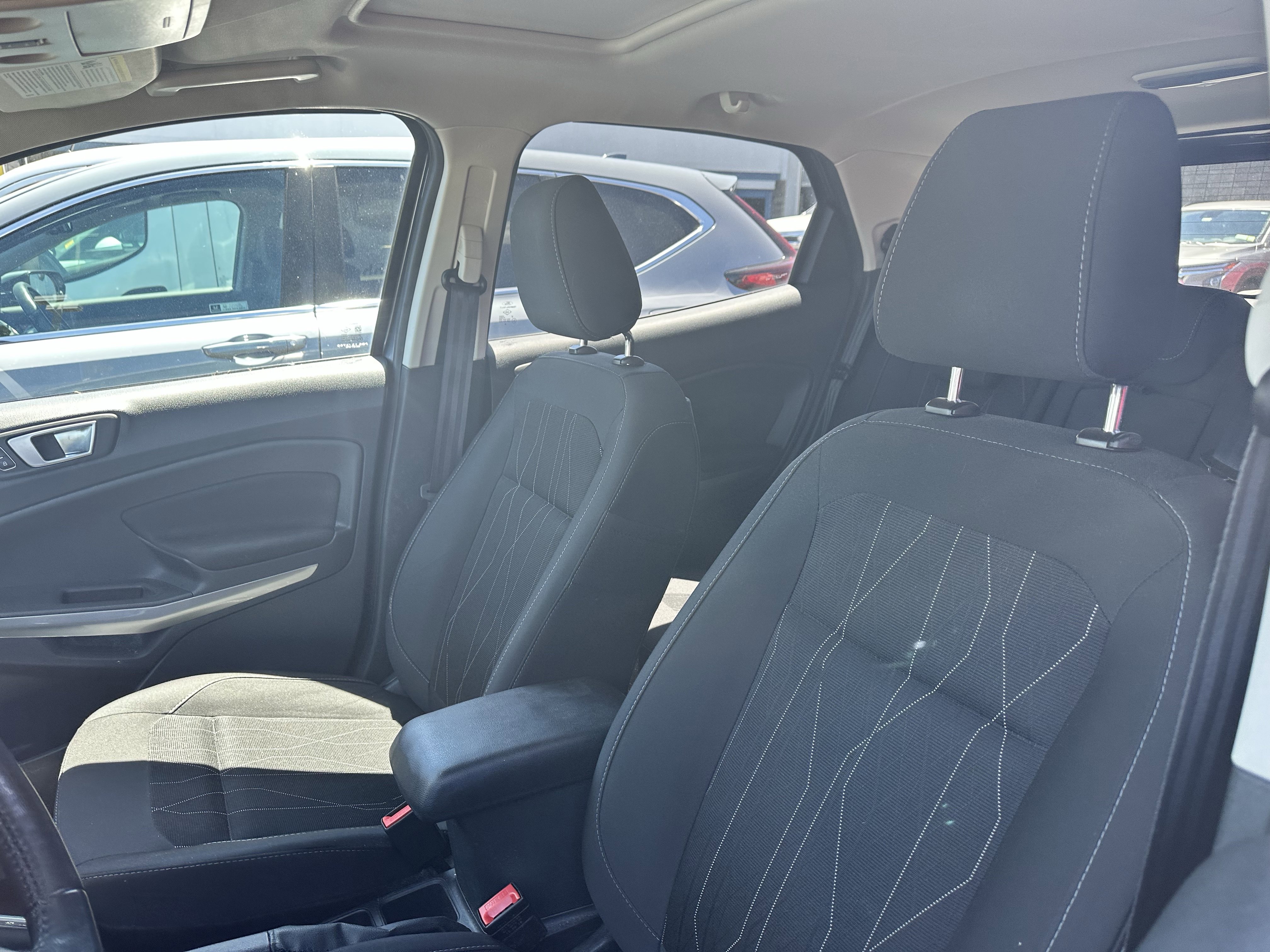 Used 2018 Ford EcoSport SE AWD/4WD image 8