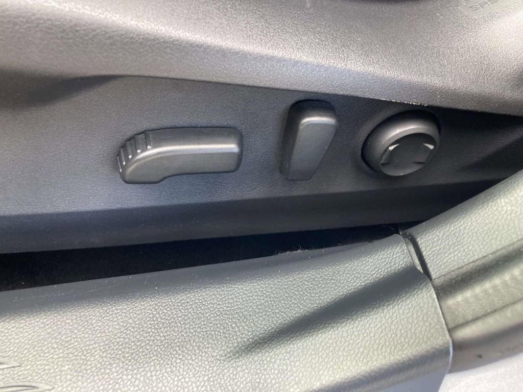 Used 2020 Subaru Outback Premium image 21