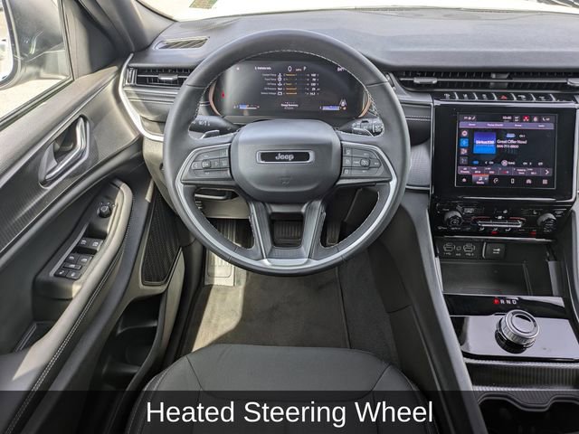 Used 2024 Jeep Grand Cherokee Laredo X w/ Luxury Tech Group I AWD/4WD image 20