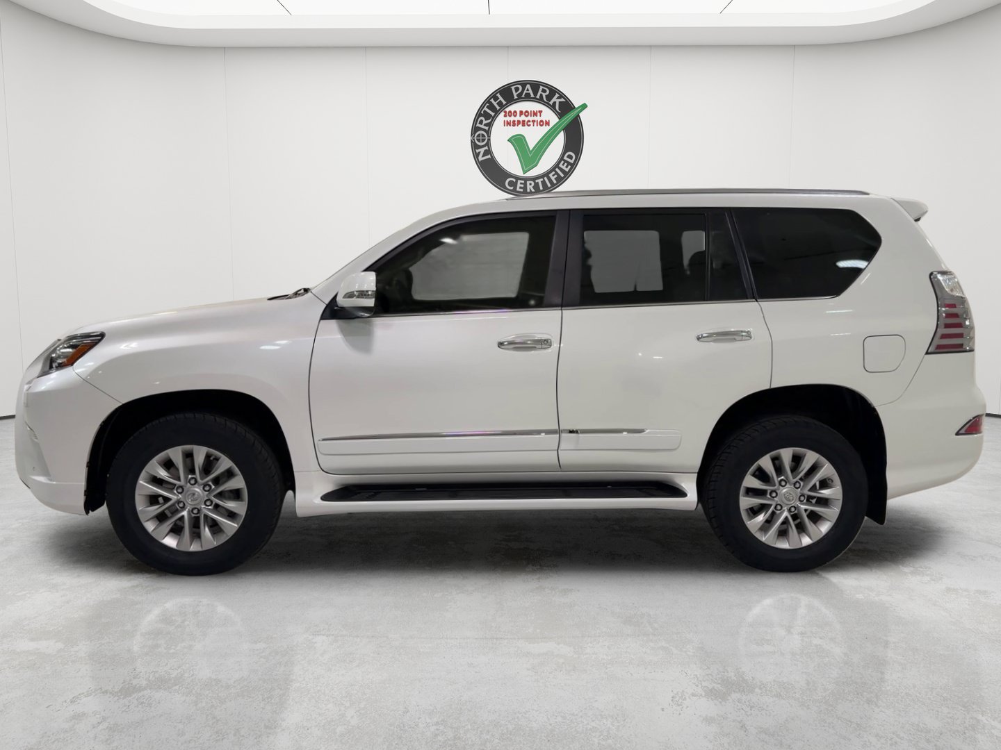 Used 2018 Lexus GX 460 Premium AWD/4WD image 2