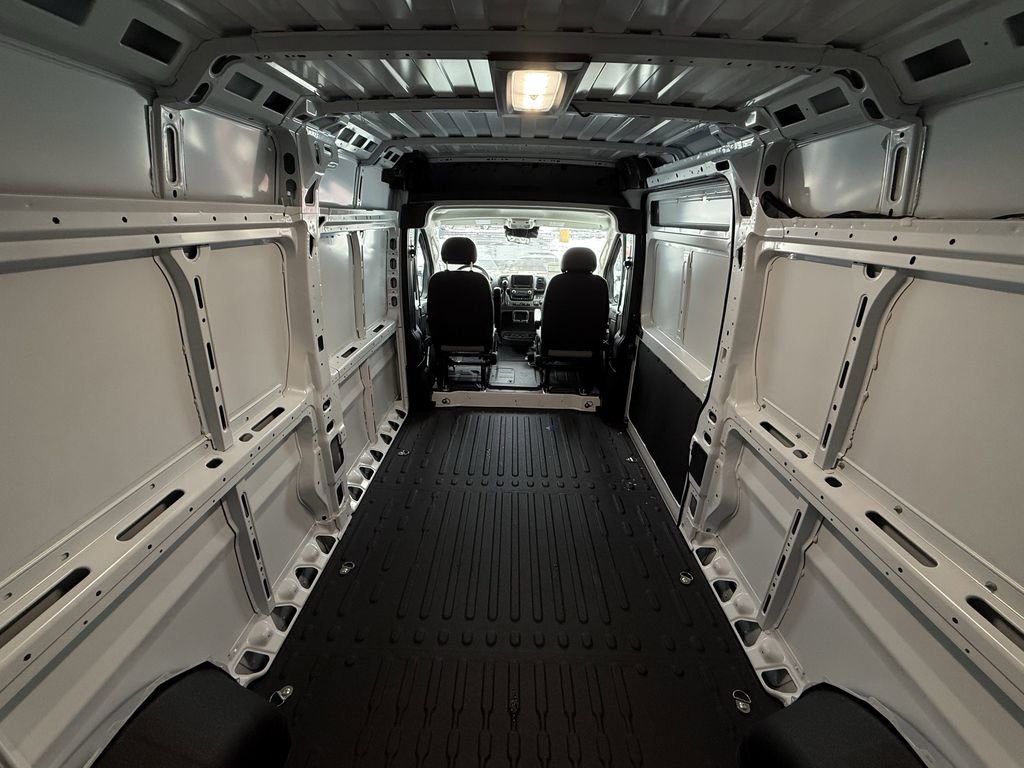 New 2026 RAM ProMaster 2500 w/ Cold Weather Group image 23