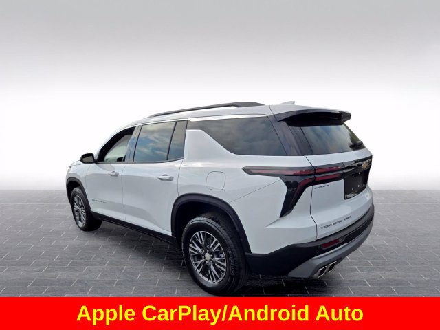 Used 2026 Chevrolet Traverse LT AWD/4WD image 6