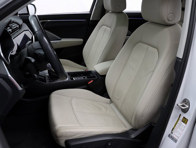 Used 2022 Audi Q3 2.0T Premium Plus w/ Premium Plus Package image 9