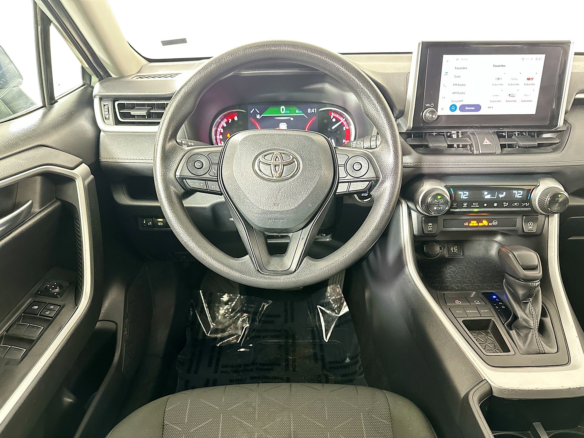 Used 2023 Toyota RAV4 XLE image 20