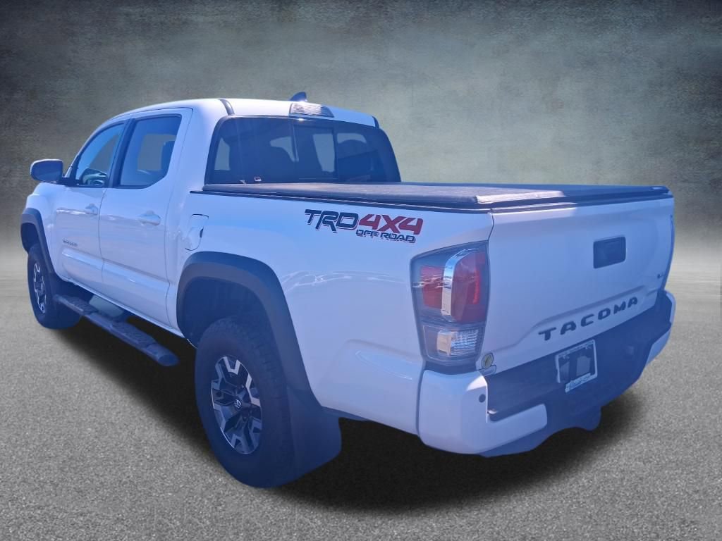 Used 2021 Toyota Tacoma TRD Off-Road w/ Technology Package AWD/4WD image 4