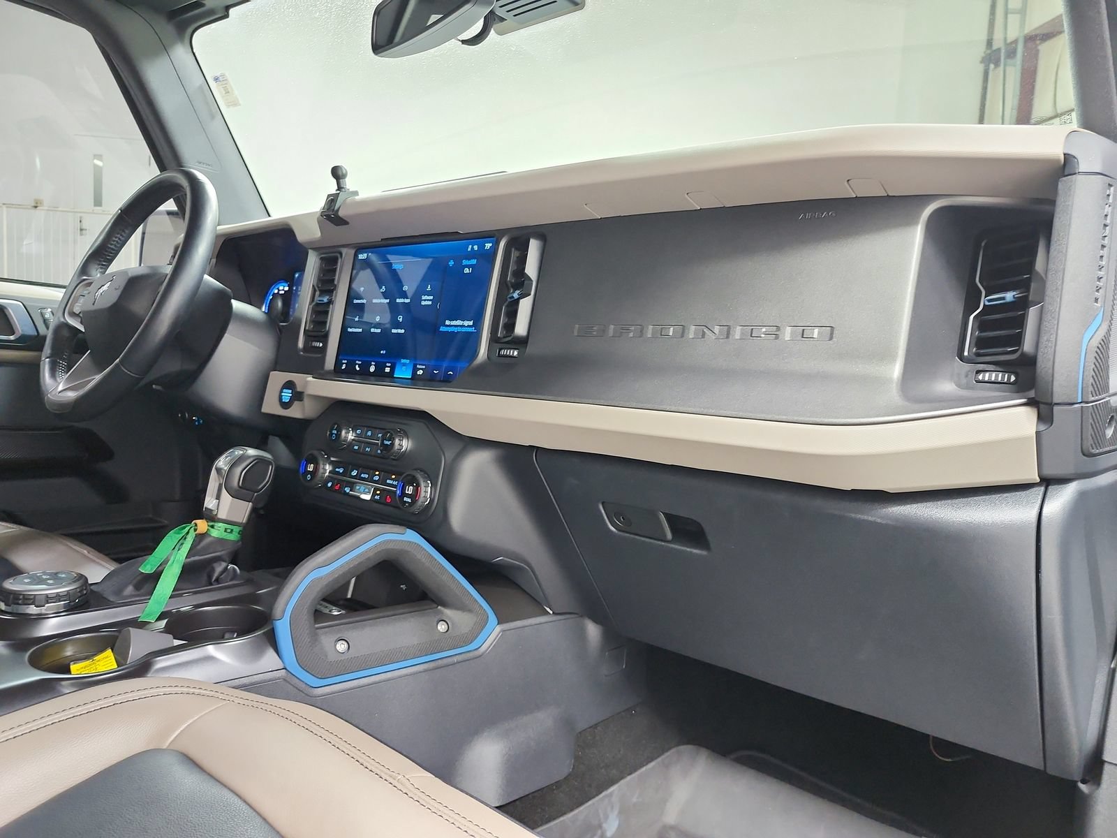 Used 2024 Ford Bronco Wildtrak AWD/4WD image 42