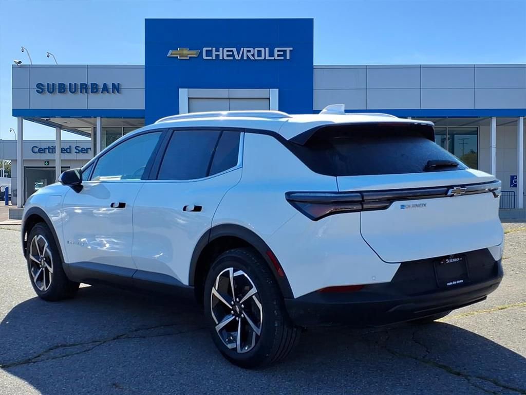 New 2026 Chevrolet Equinox EV LT image 6