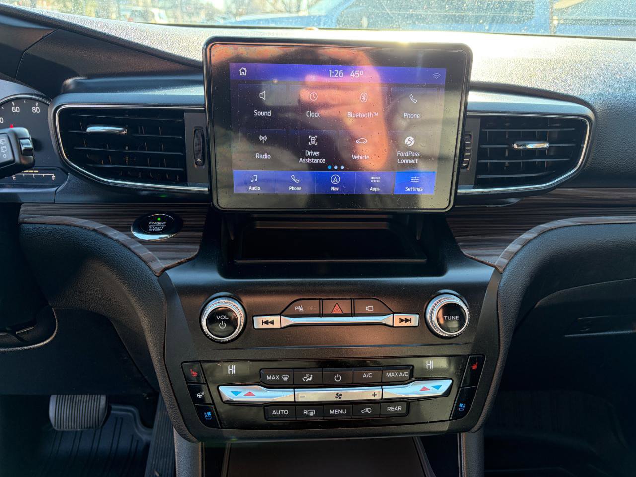 Used 2020 Ford Explorer Limited AWD/4WD image 21