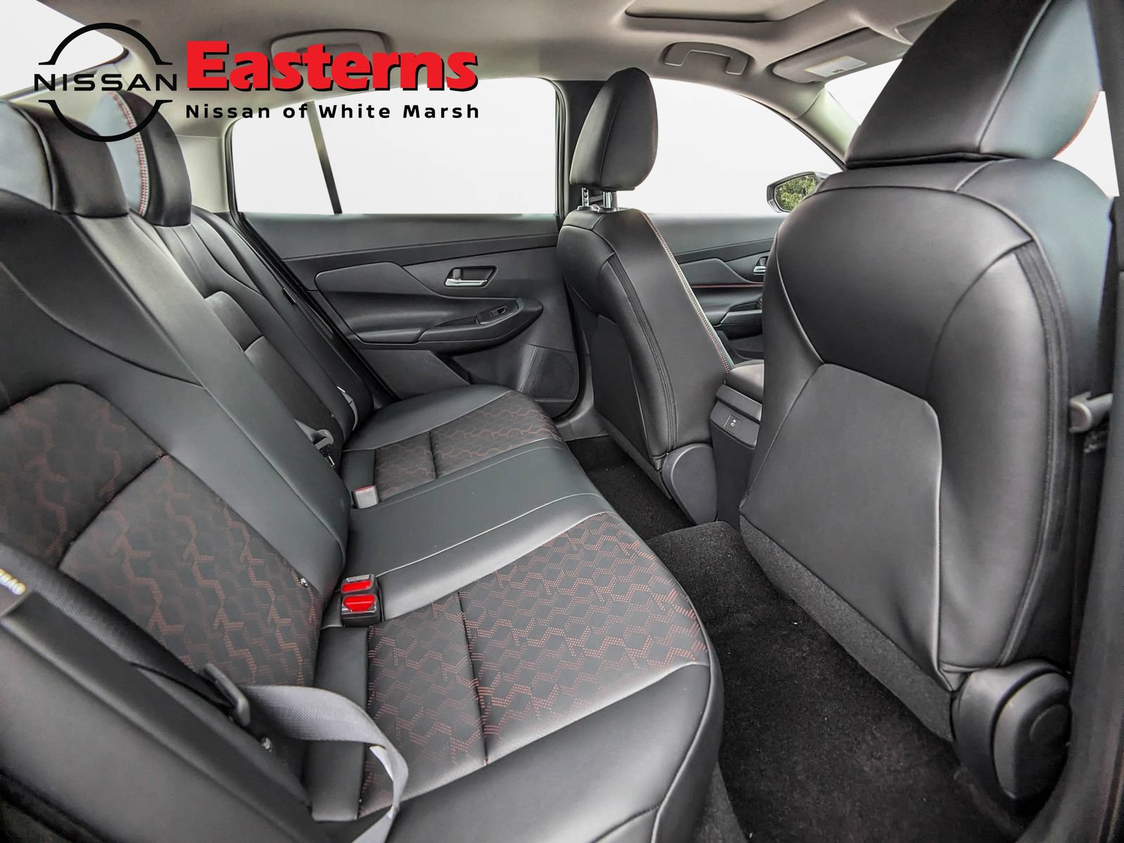 New 2027 Nissan Sentra SR w/ SR Premium Package FWD image 22
