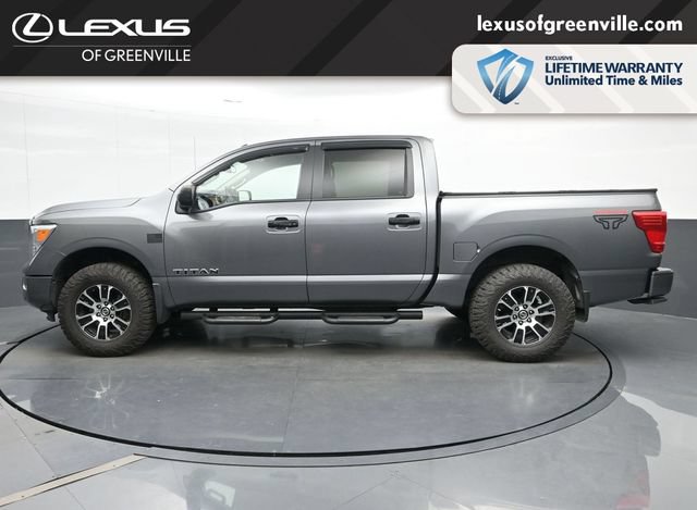 Used 2021 Nissan Titan SV w/ SV Convenience Package AWD/4WD image 5