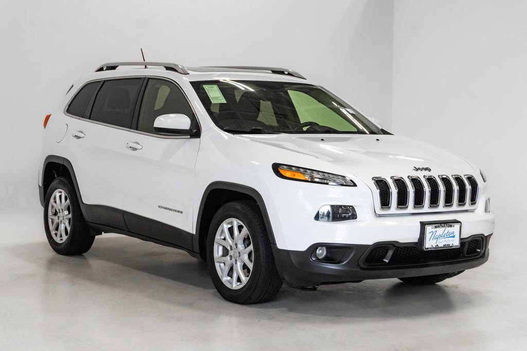 Used 2015 Jeep Cherokee Latitude w/ Comfort/Convenience Group FWD image 6