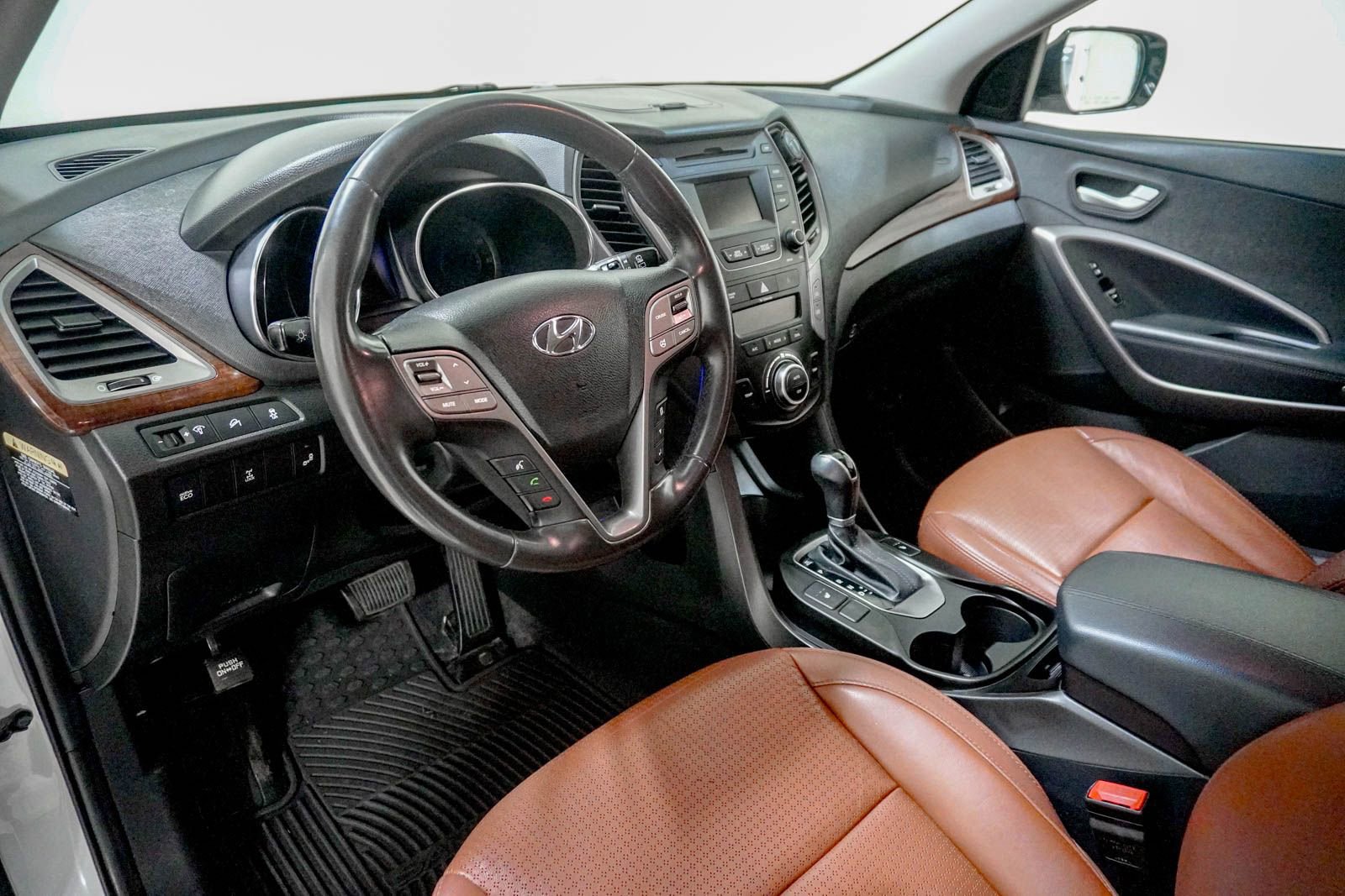 Used 2014 Hyundai Santa Fe Sport 2.0T AWD/4WD image 20
