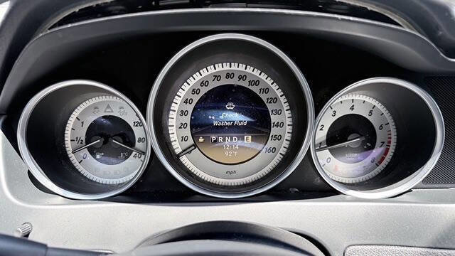Used 2012 Mercedes-Benz C 250 Sedan image 6