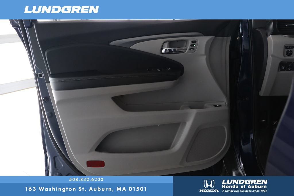 Used 2023 Honda Ridgeline RTL image 10