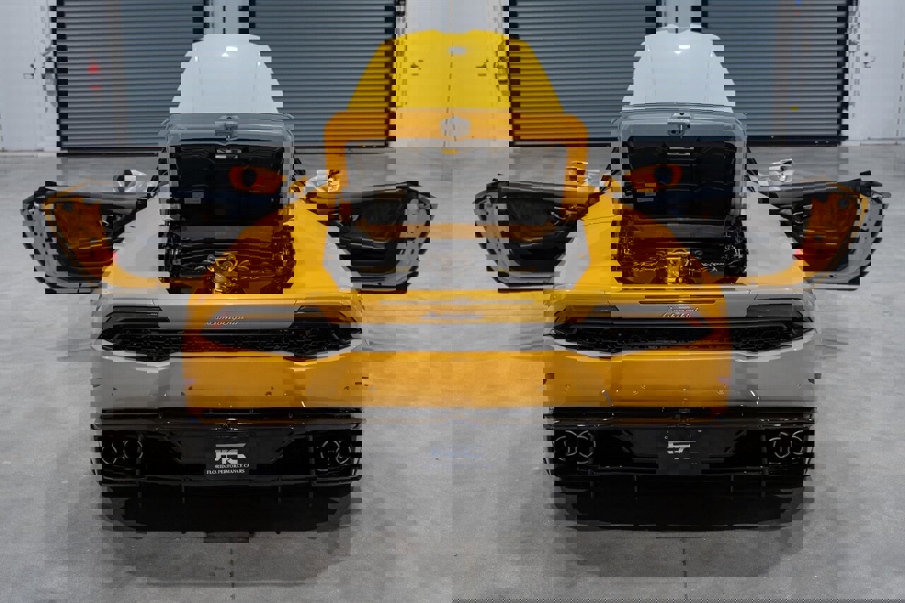 Used 2016 Lamborghini Huracan LP 610-4 image 40