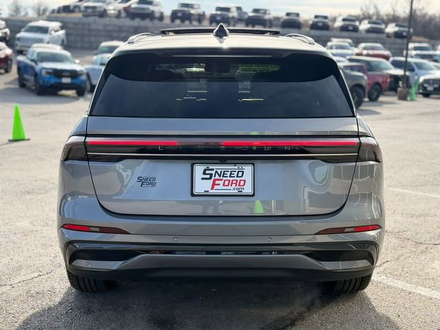 Used 2024 Lincoln Nautilus Black Label w/ Jet Appearance Package (87T) image 6