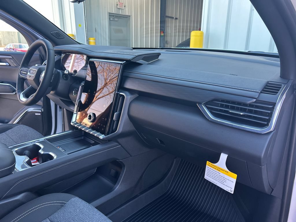 New 2026 GMC Acadia Elevation w/ LPO, Floor Liner Package FWD image 39