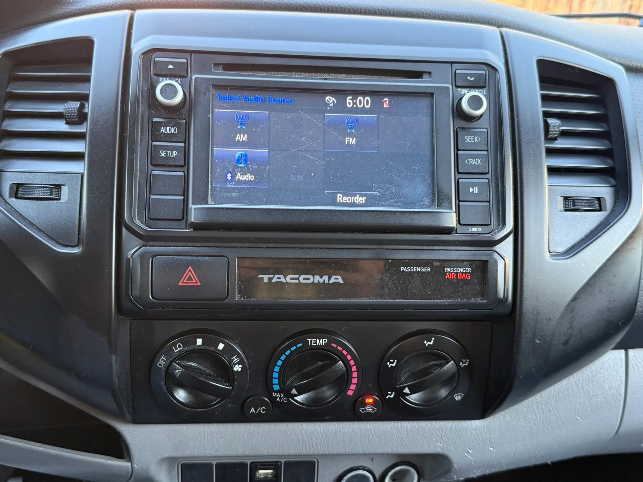 Used 2015 Toyota Tacoma 2WD Access Cab image 21