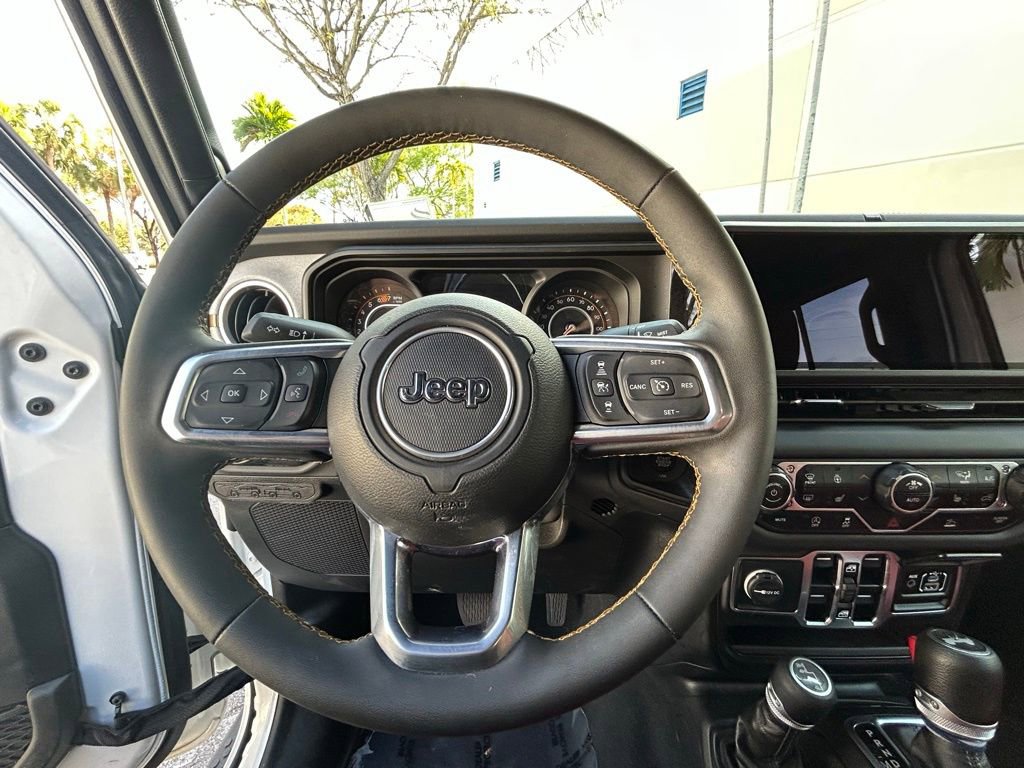 Certified 2024 Jeep Wrangler Sahara image 19