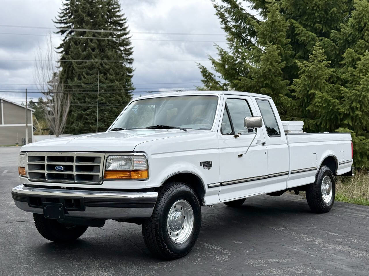 Used 1995 Ford F250 XLT image 5