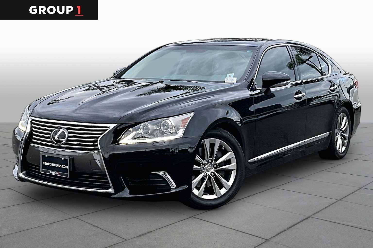 Used 2016 Lexus LS 460 w/ Comfort Package RWD image 1