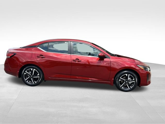 Used 2025 Nissan Sentra SV FWD image 2