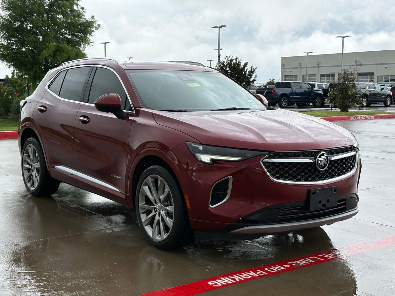 Used 2022 Buick Envision Avenir w/ Technology Package II FWD image 1