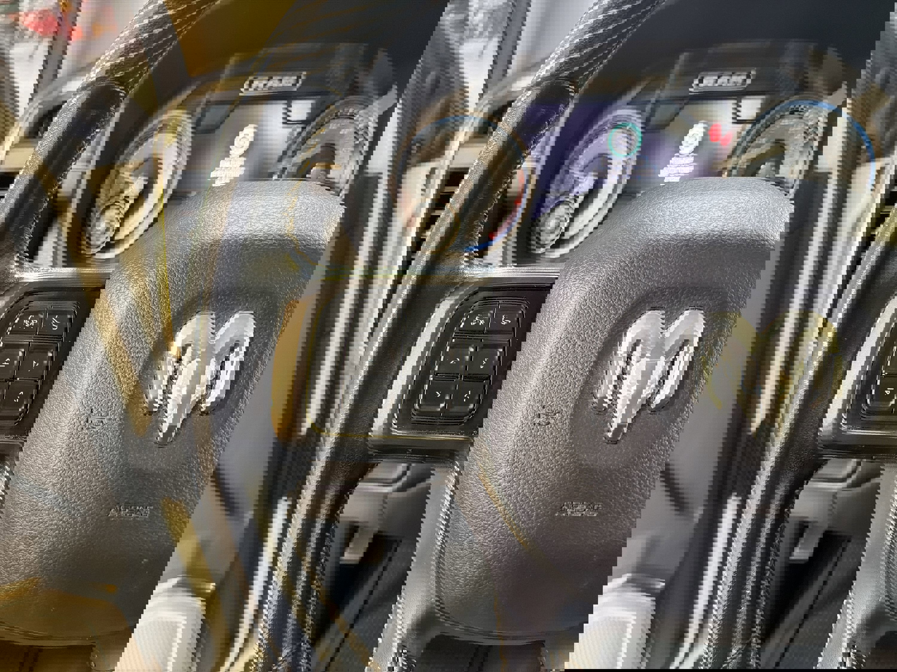 Used 2022 RAM 3500 Limited image 14