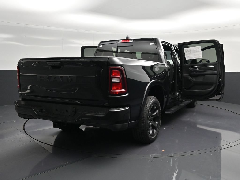 Used 2025 RAM 1500 Big Horn RWD image 36