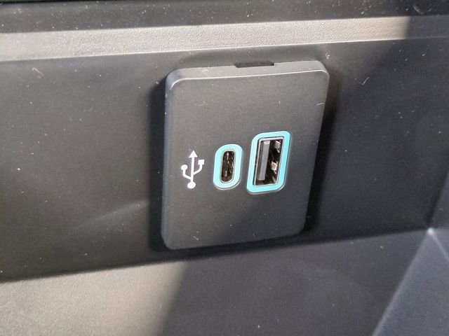 New 2026 Ford F250 King Ranch w/ Chrome Package image 24