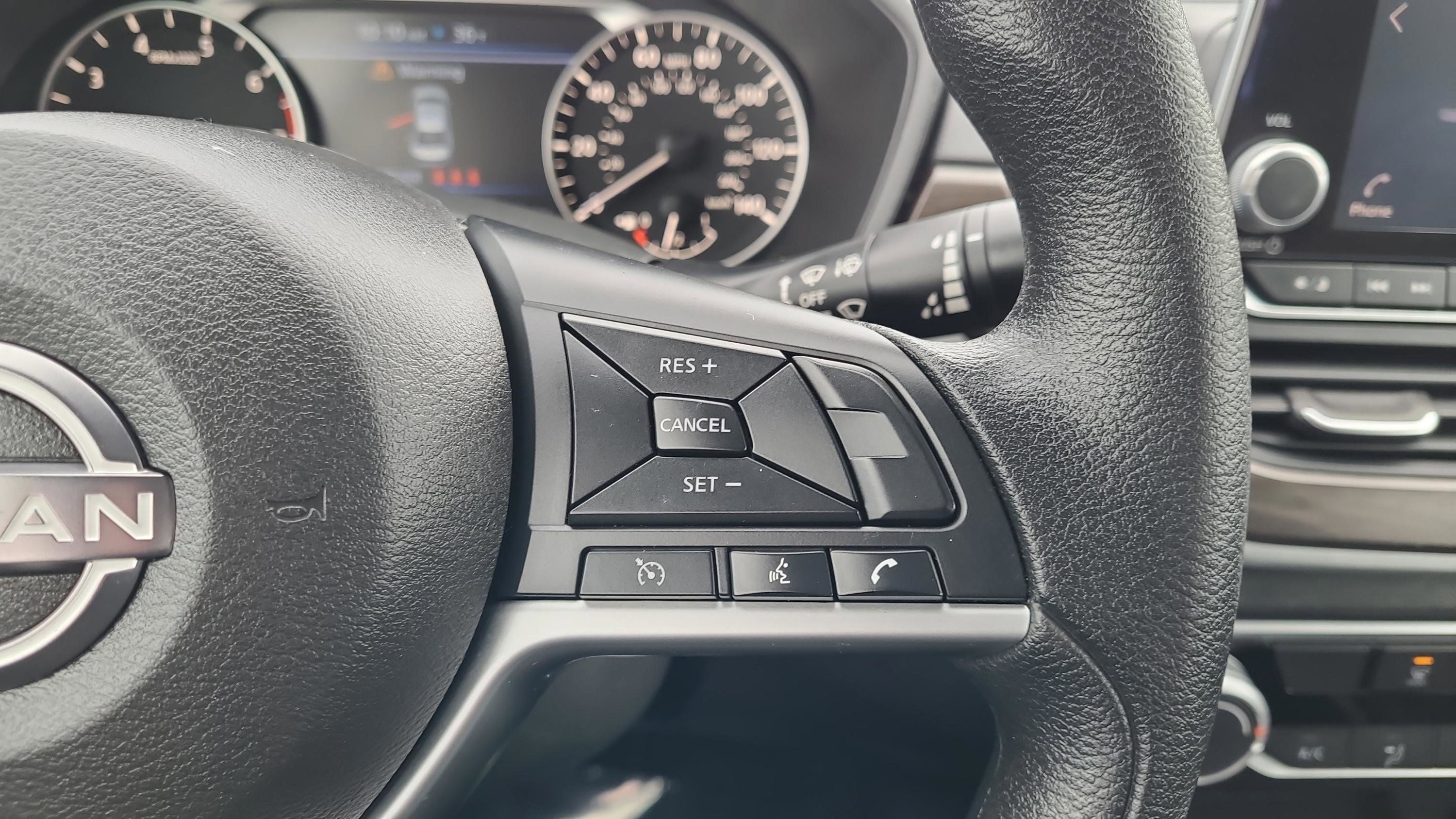 Used 2024 Nissan Altima 2.5 SV AWD/4WD image 13