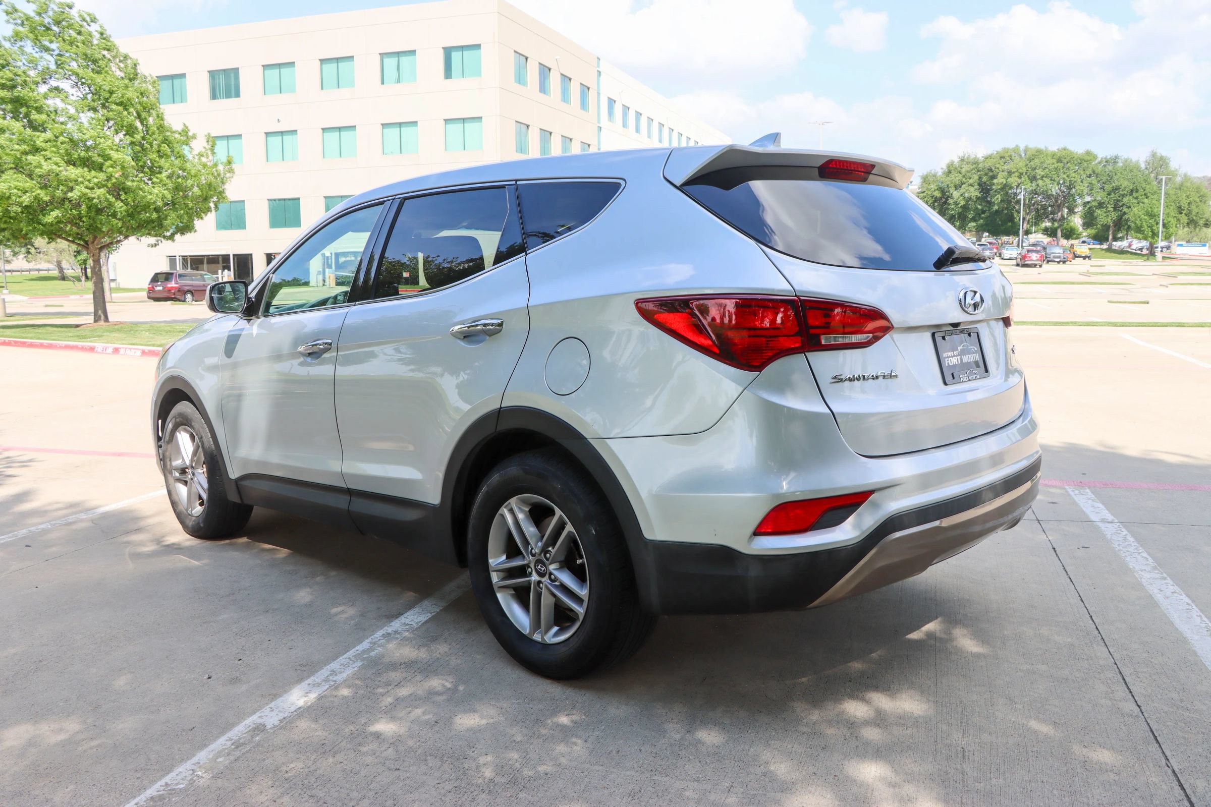 Used 2017 Hyundai Santa Fe Sport FWD image 5