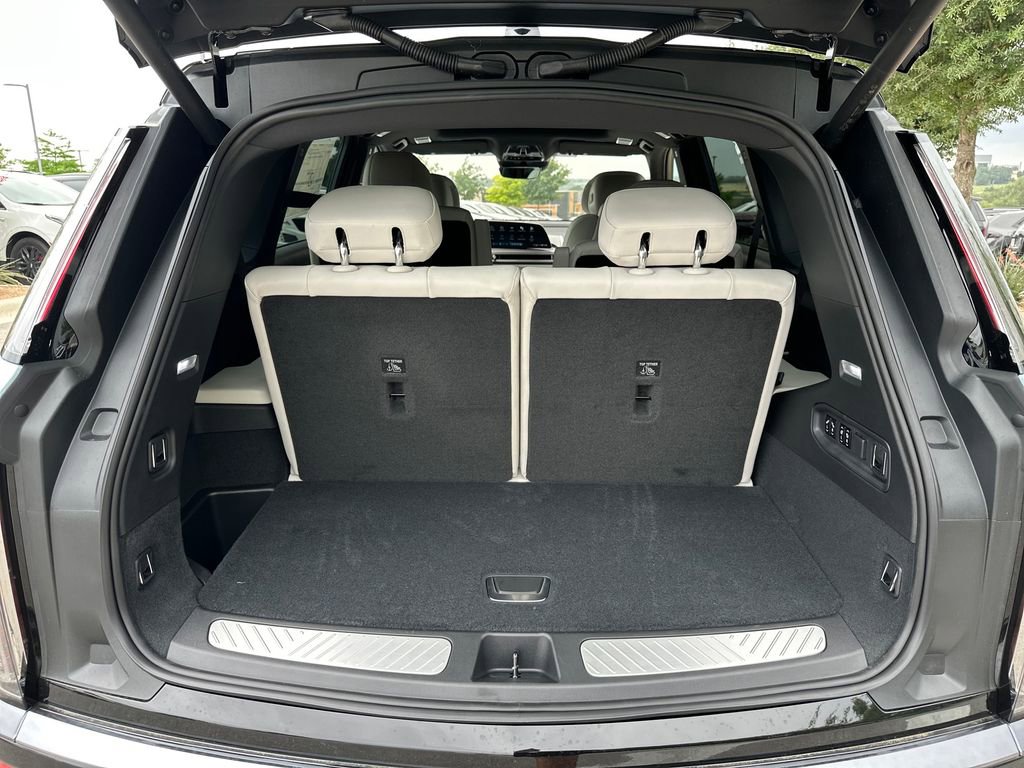 New 2026 Cadillac Vistiq Premium Luxury AWD/4WD image 41