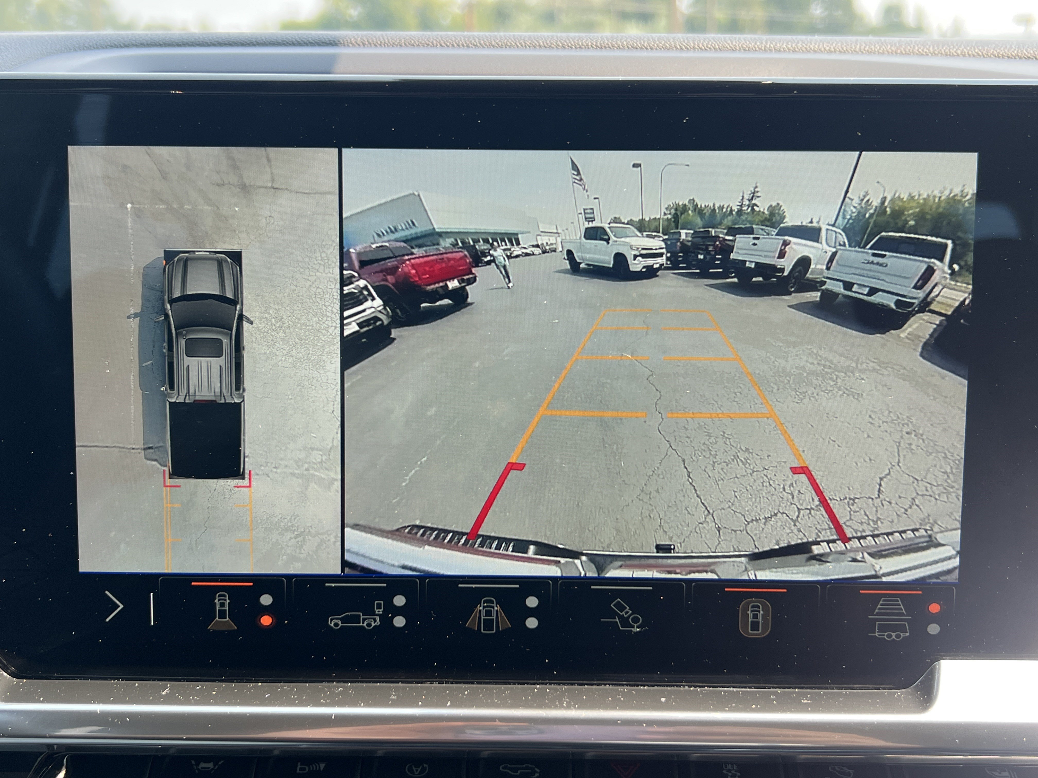 Used 2025 GMC Sierra 1500 SLT w/ SLT Premium Package AWD/4WD image 12