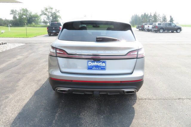 Used 2021 Lincoln Nautilus Reserve w/ Class II Trailer Tow Package image 8