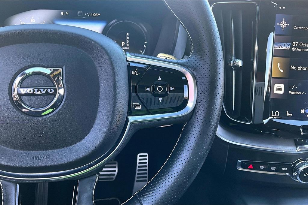 Used 2019 Volvo XC60 T8 R-Design w/ Advanced Package image 26