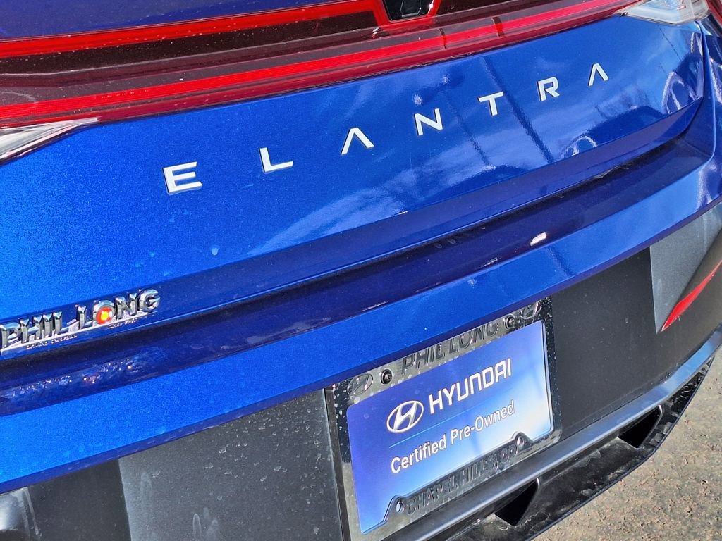 New 2025 Hyundai Elantra SEL image 28