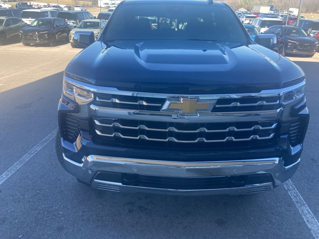 Certified 2023 Chevrolet Silverado 1500 LTZ image 10