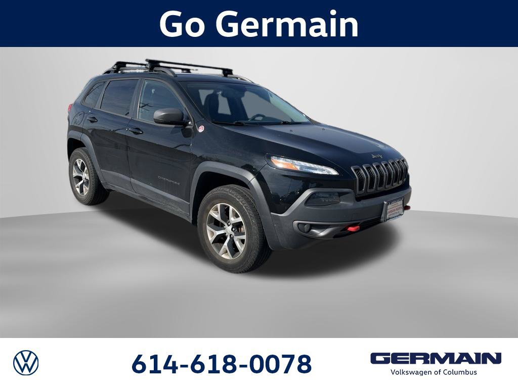 Used 2018 Jeep Cherokee Trailhawk w/ Cold Weather Group AWD/4WD image 7