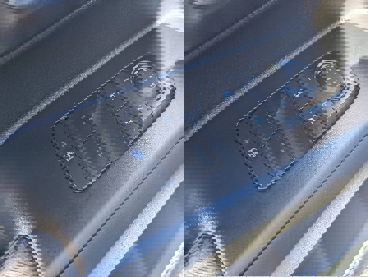 Used 2024 Toyota Tacoma SR image 18