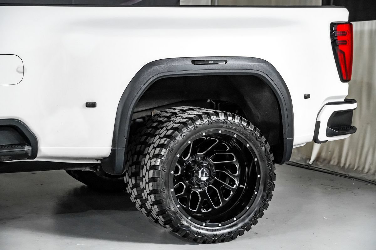 Used 2024 GMC Sierra 3500 Denali Ultimate AWD/4WD image 13