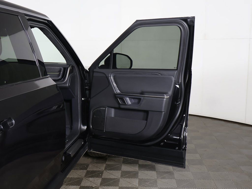 Used 2024 Rivian R1S Adventure image 26