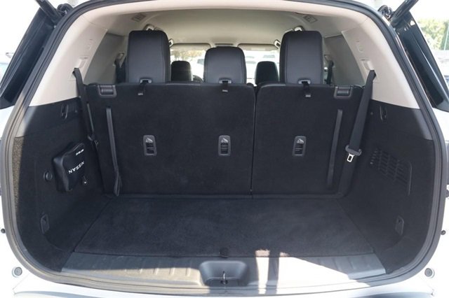 Certified 2024 Nissan Pathfinder SL image 7