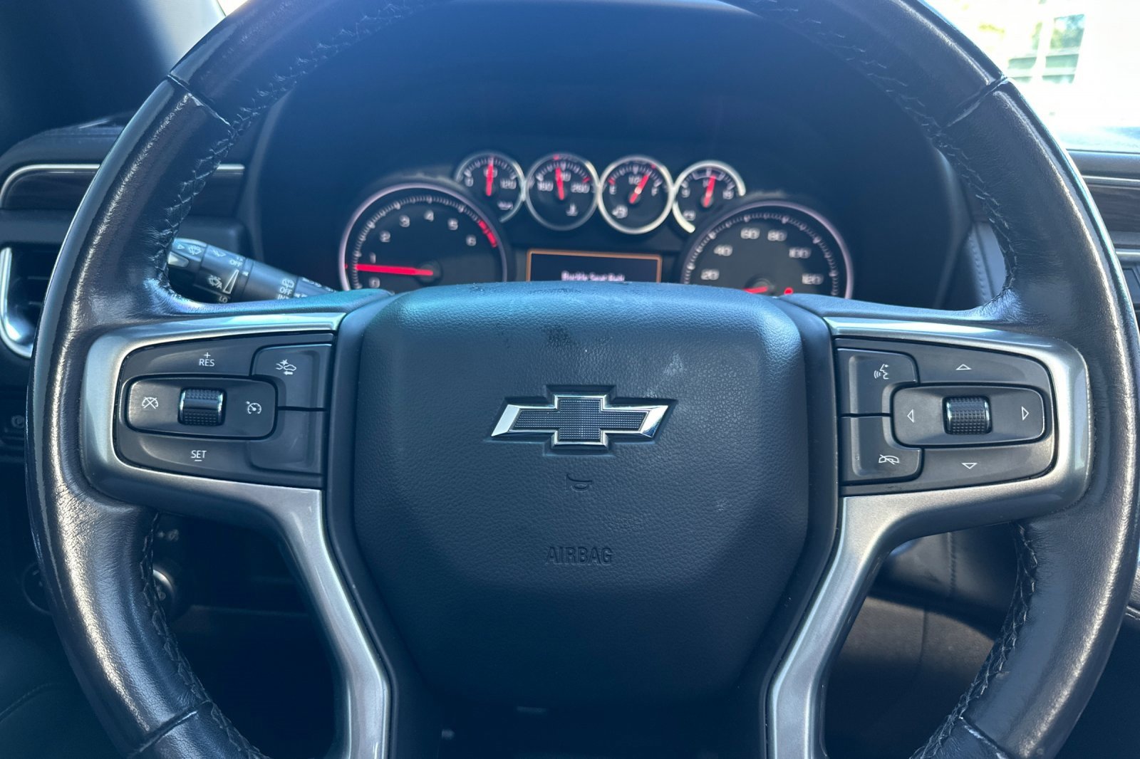 Used 2021 Chevrolet Tahoe Z71 w/ Rear Media and Nav Package image 32