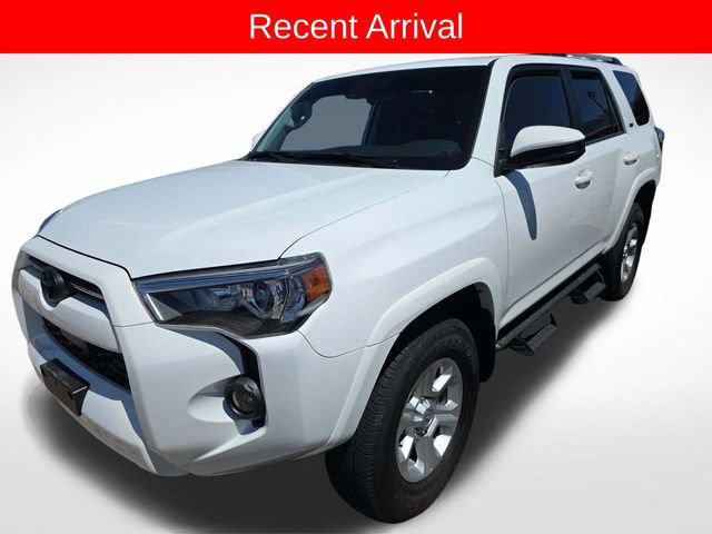 Used 2024 Toyota 4Runner SR5 AWD/4WD image 1